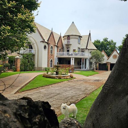 Castle Home Центурион Экстерьер фото